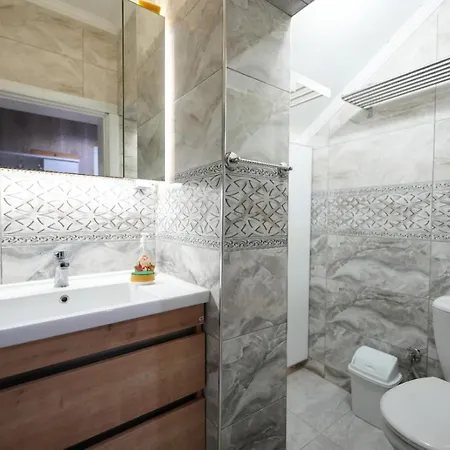 别墅 Havuz: Organic Oasis With Pool And Sea Views *