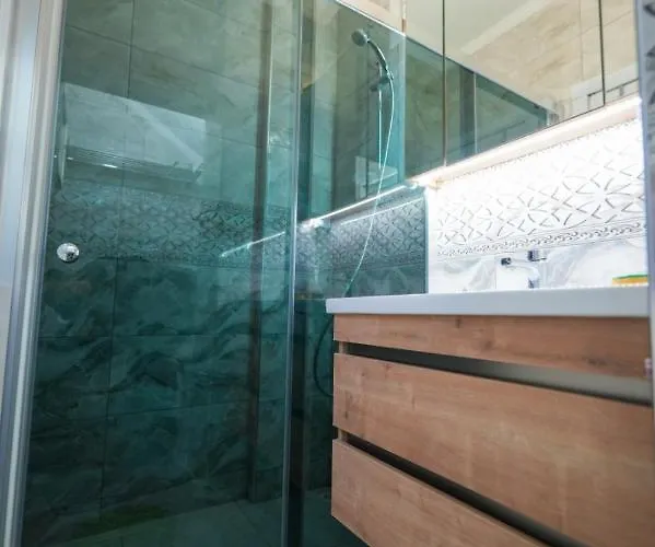 Villa Havuz: Organic Oasis With Pool And Sea Views *