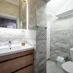 Vilă Havuz: Organic Oasis With Pool And Sea Views *