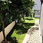 Vilă Havuz: Organic Oasis With Pool And Sea Views *