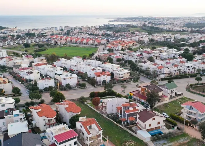 Havuz: Organic Oasis With Pool And Sea Views *