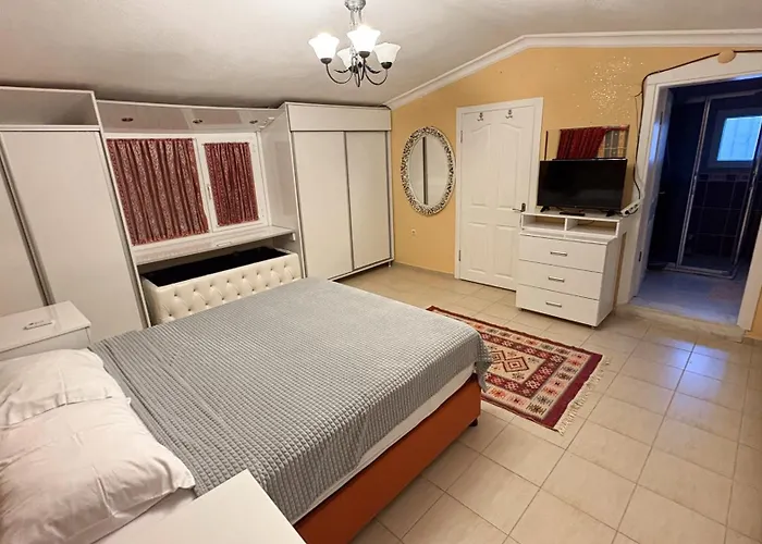 Havuz: Organic Oasis With Pool And Sea Views Vila *